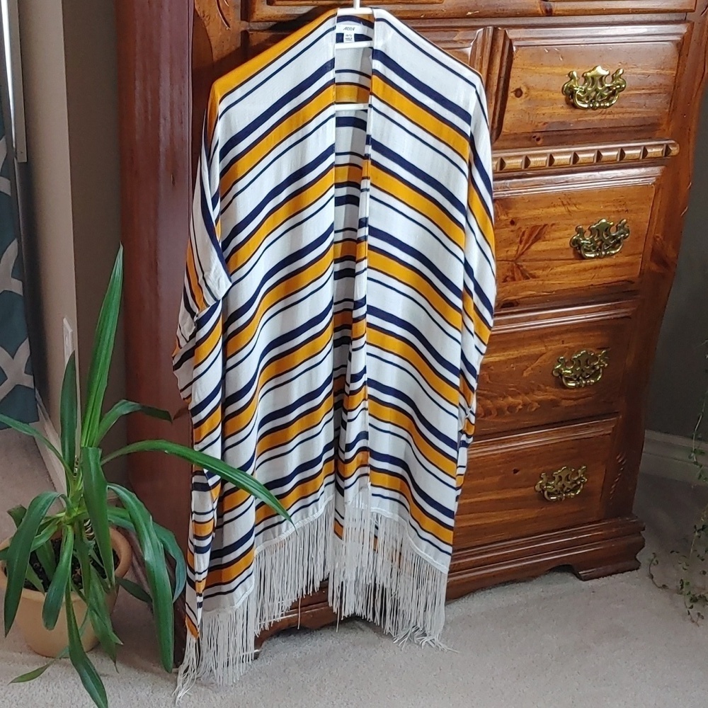 🌸Host Pick🌸NWT Women's Striped Vest
